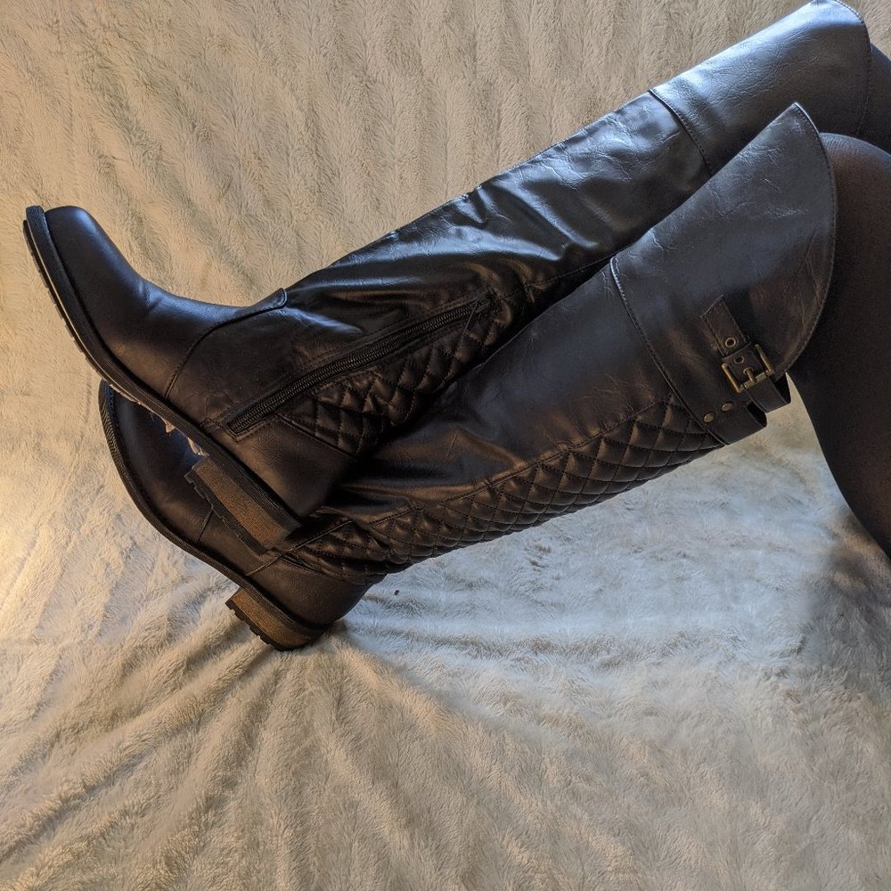 Knee-High Fashion Boots